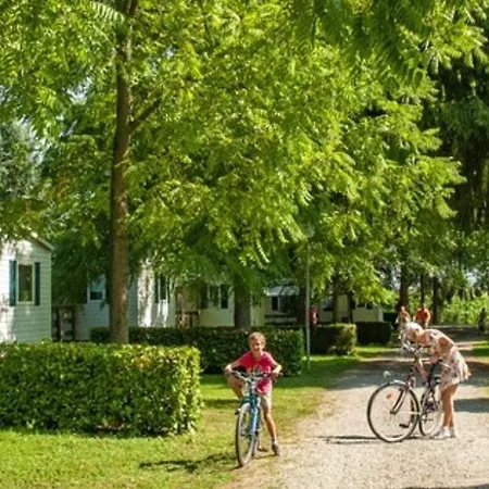 Camping Mobil 5 Pers Proche D'europa Park E020 *